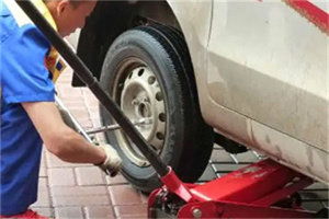 新巴尔虎左旗附近拖车24小时服务热线电话